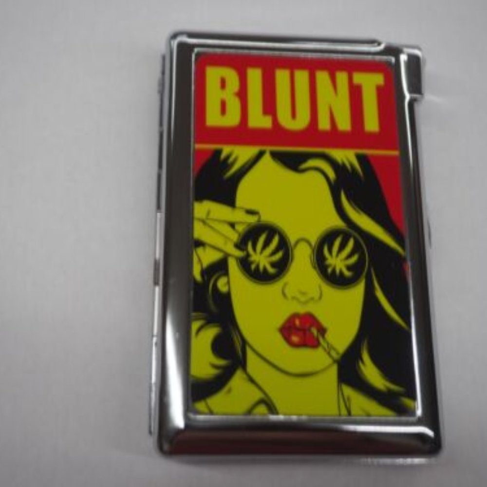Pop Art Blunt Cigarette Case With Built In Butane Lighter